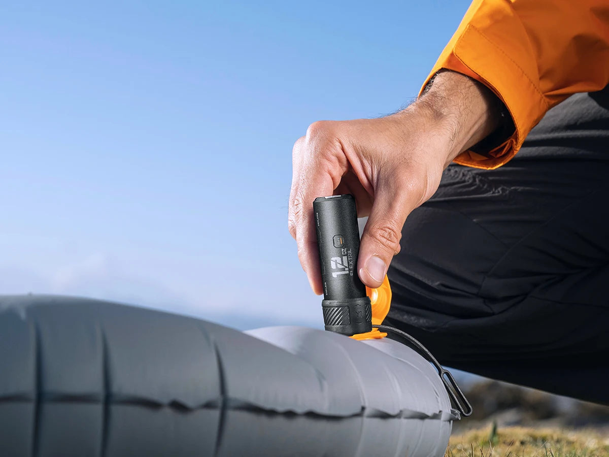 Artsy Digi™ ZERO PUMP PRO – Portable Electric Air Pump for Camping Pads (Rechargeable)